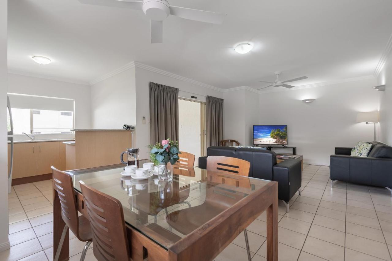 Central Plaza Port Douglas Bagian luar foto